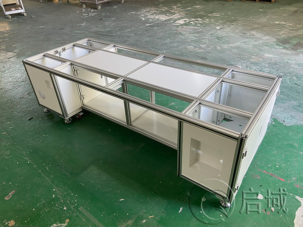 鋁型材操作臺(tái)案例